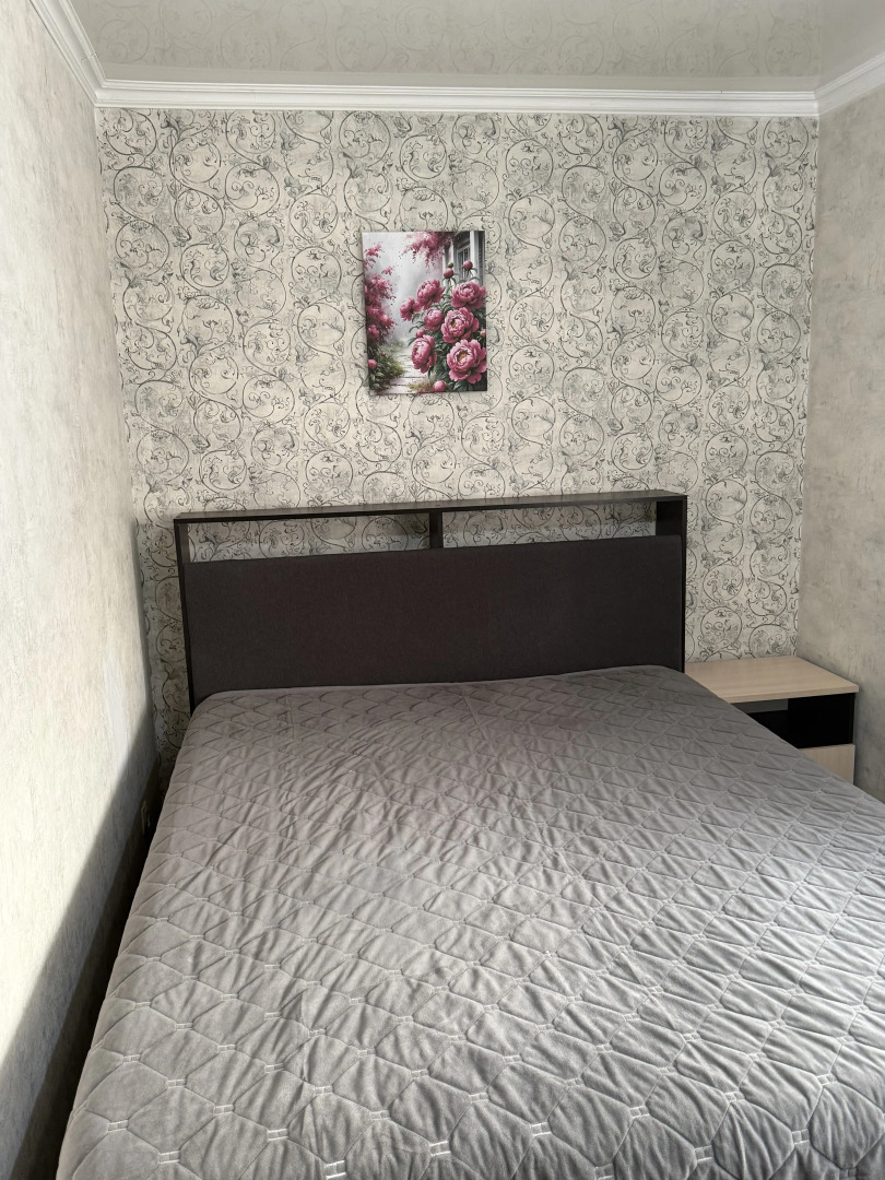 Апартаменты Вместительная двушка на проспекте Ленина