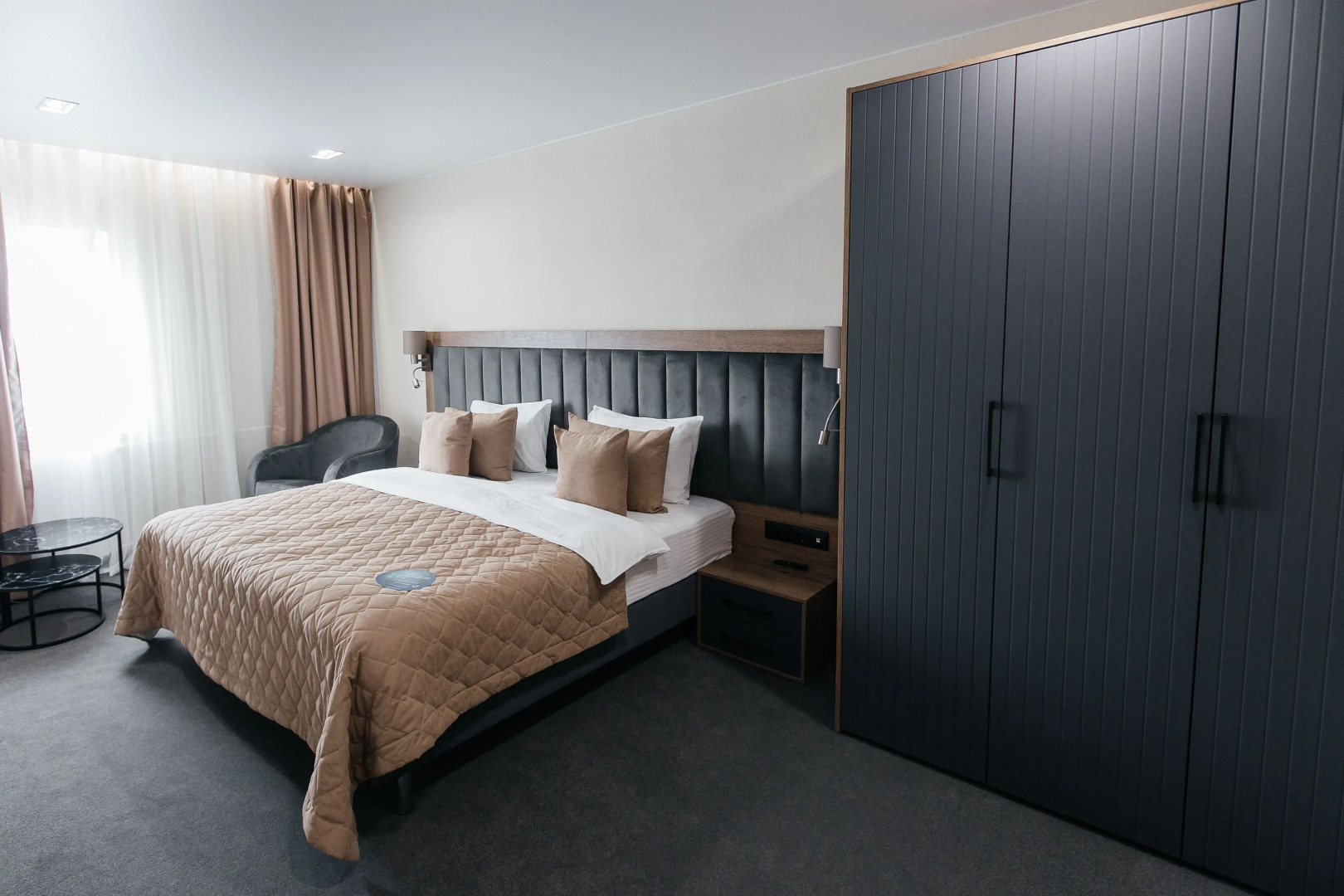 AZIMUT Отель Тобольск