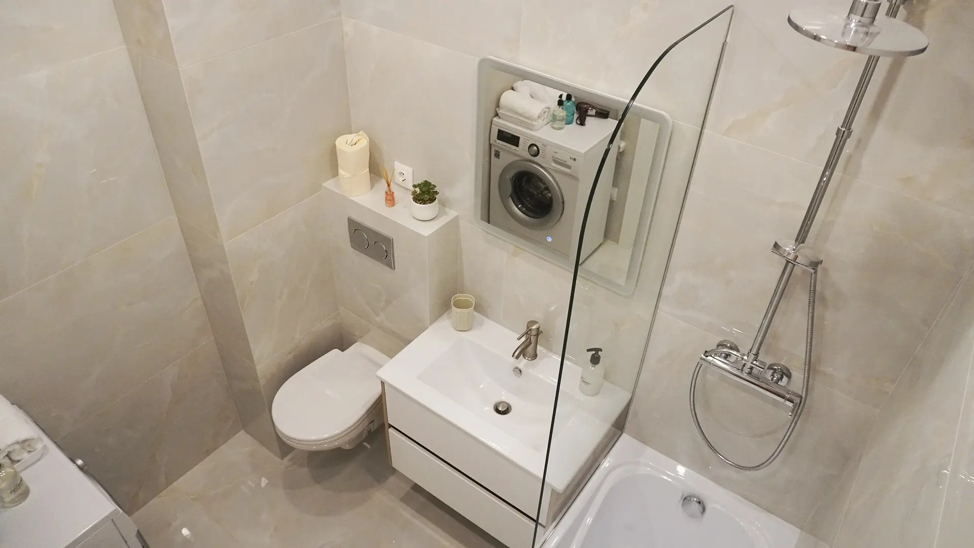 Апартаменты Studio Black&White