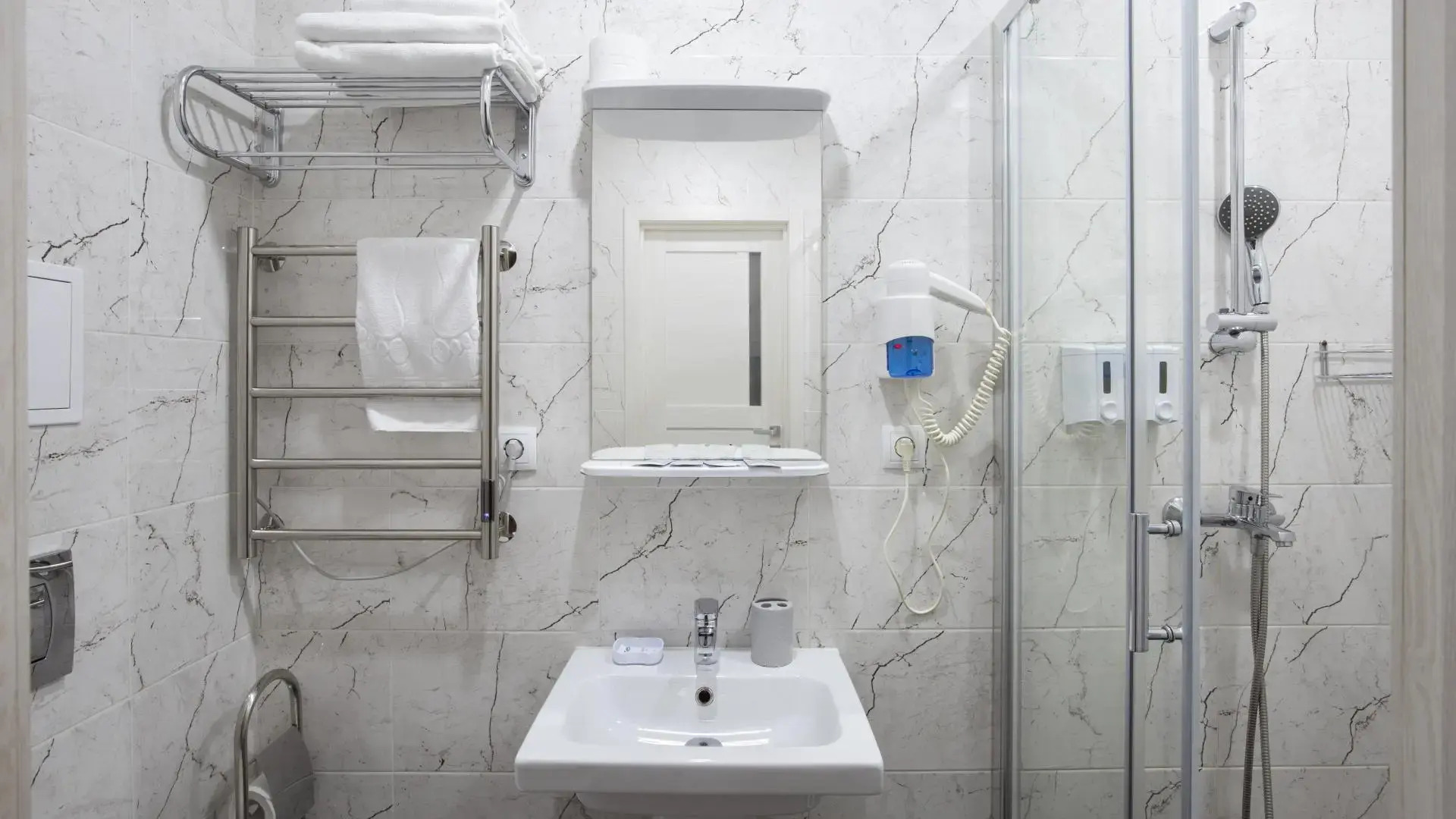 Отель Amigo Syncotel