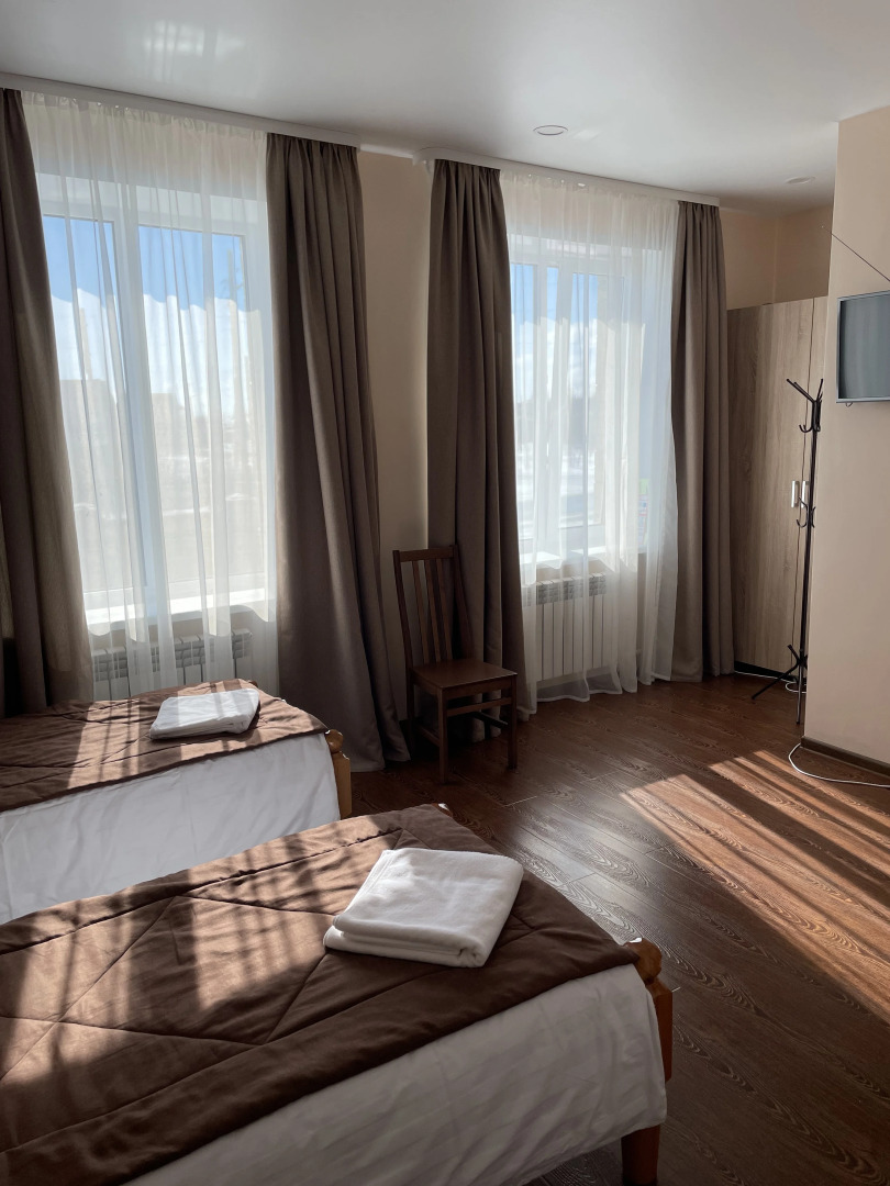 отель Циркон