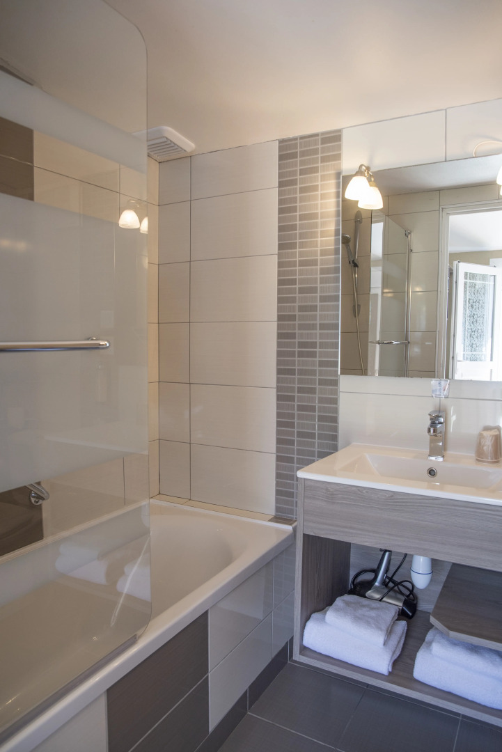 Отель Les 13 Assiettes