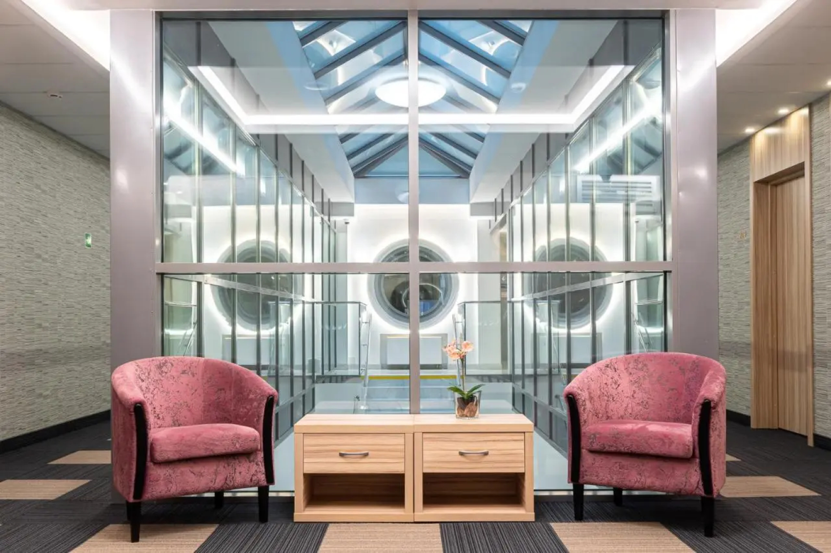 Отель Harbor Club