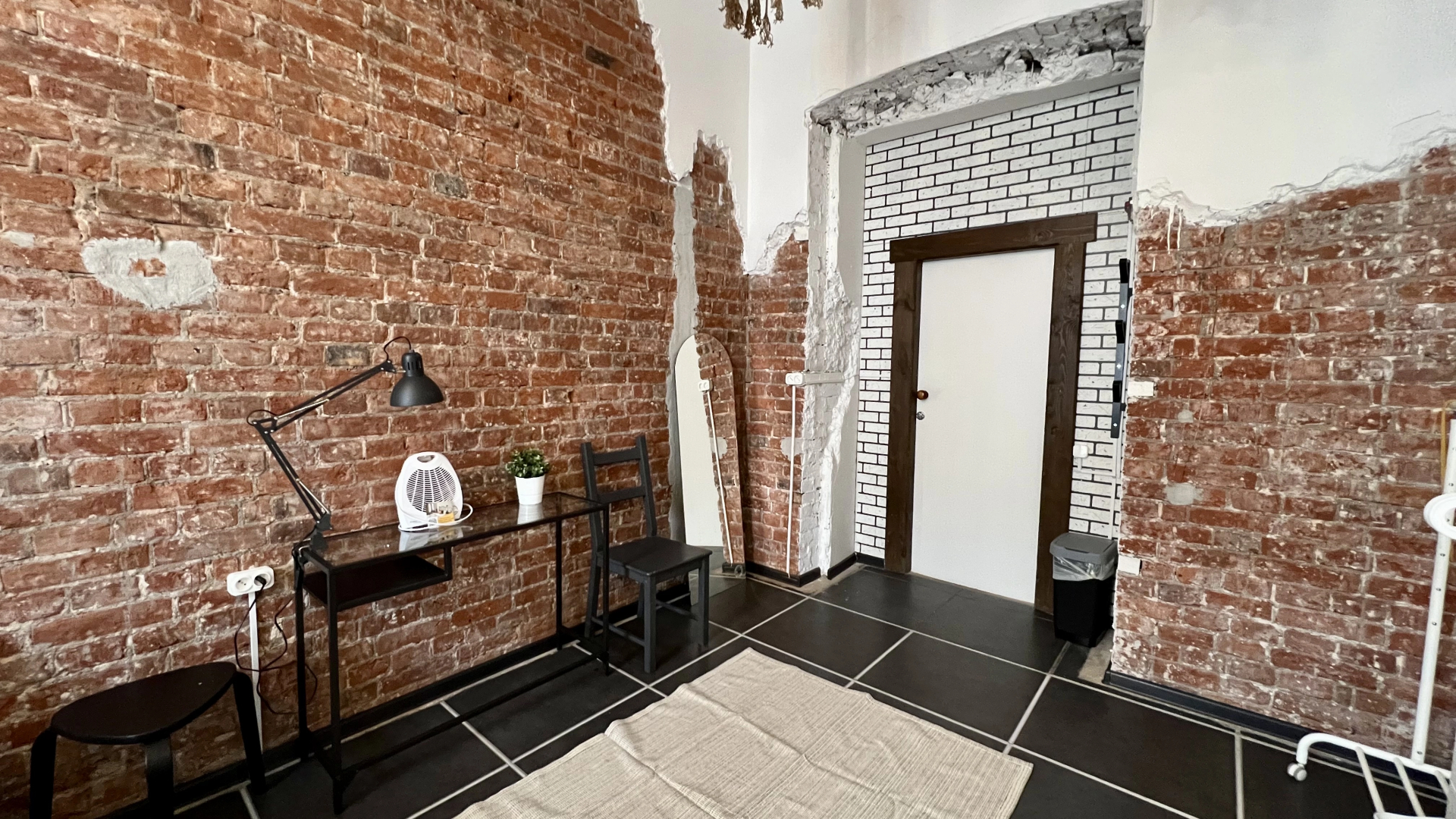 Меблированные Комнаты в доме Булгакова (4)