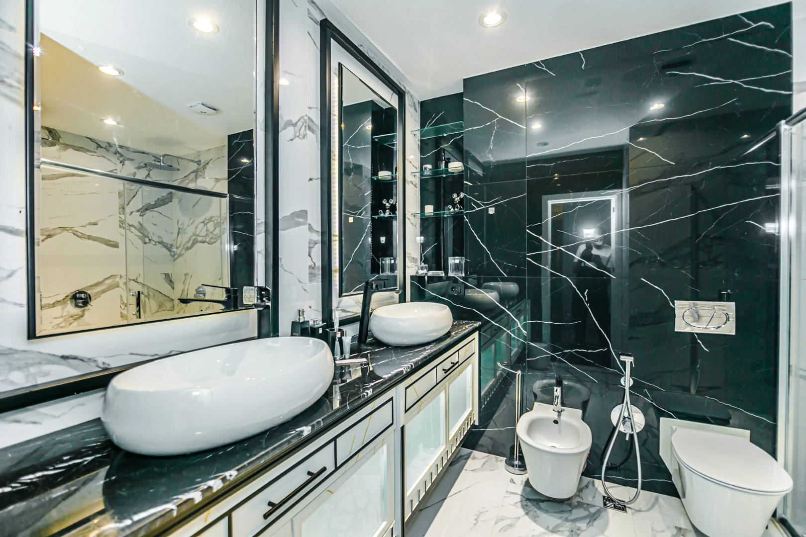 Апартаменты VIP on Sabah Residence Sea View