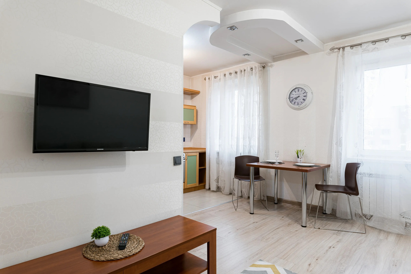 Апартаменты Apart+ Мельникайте 16