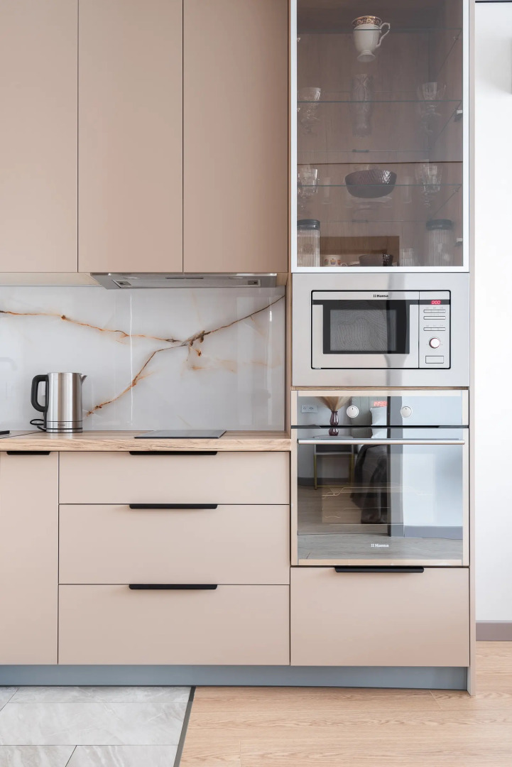 Квартира на сутки Парк Челюскинцев Самозаселение Wi-Fi Кондиционер Кухня объединена с жилой зоной Отдельная спальня