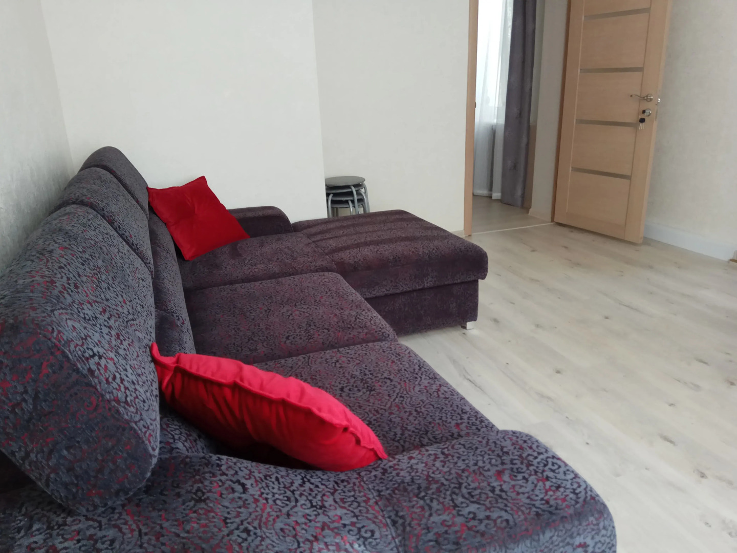 Квартира 2-х комнатная квартира с отдельным входом