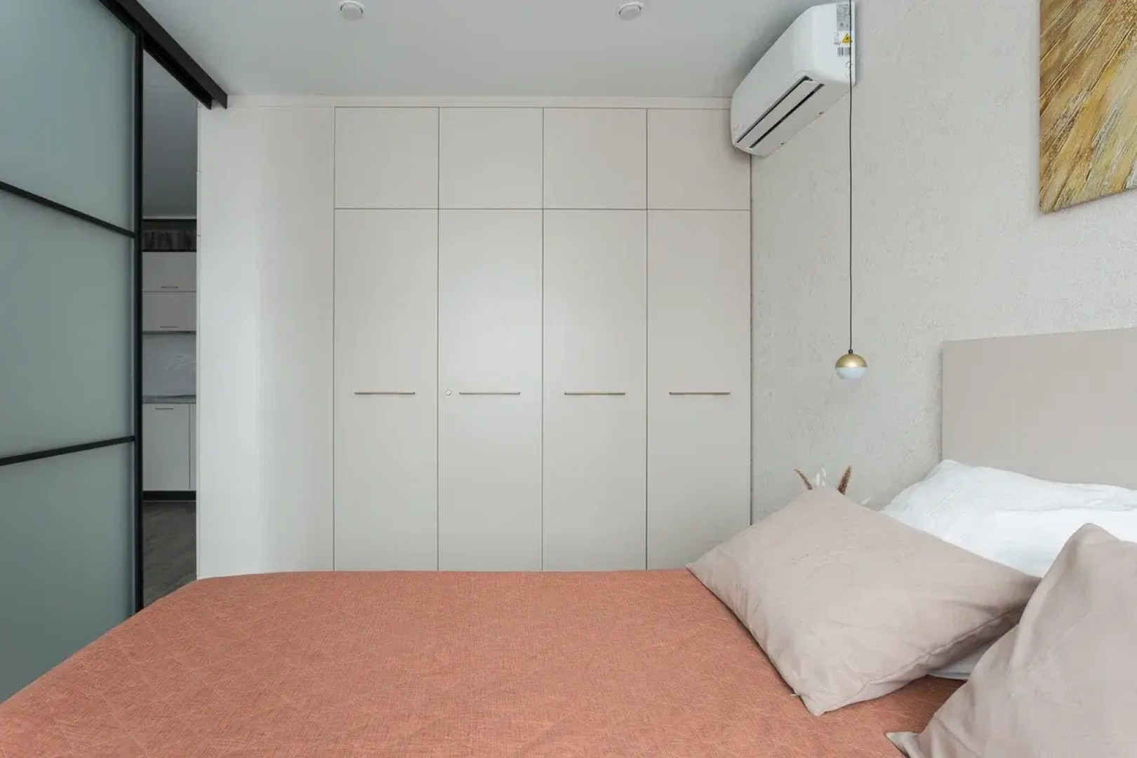 Квартира Две Подушки на Возрождения 86