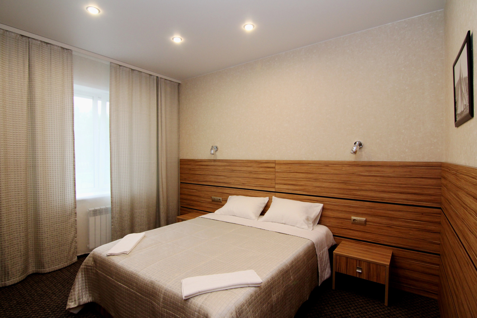 Отель Аврора