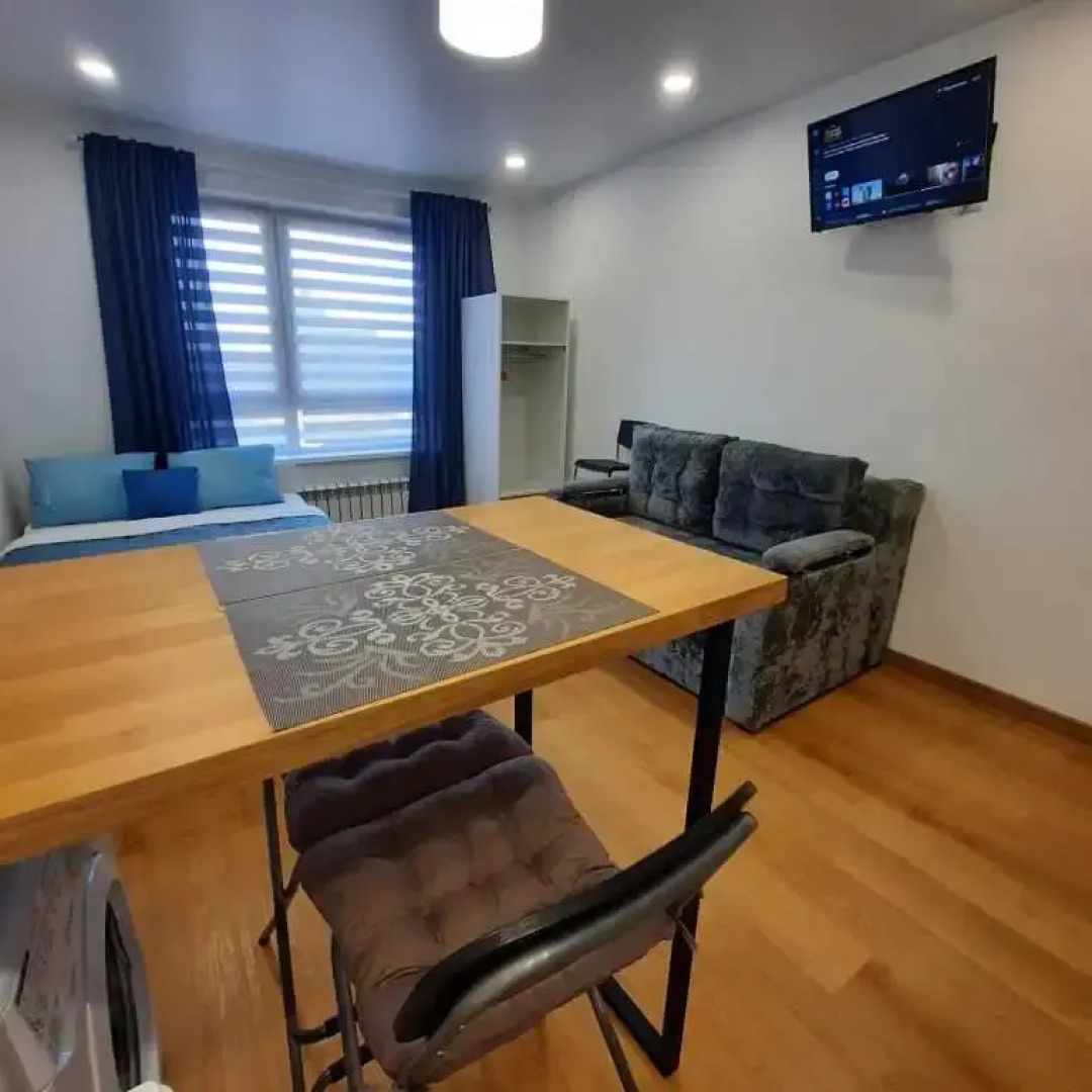 Квартира Студия  рядом с метро Золотая Нива