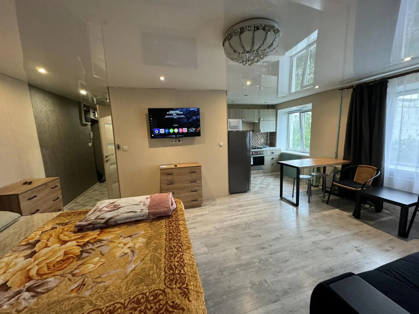 Апартаменты 2-х Комнатная Квартира в Центре Города на Карла Либкнехта 44