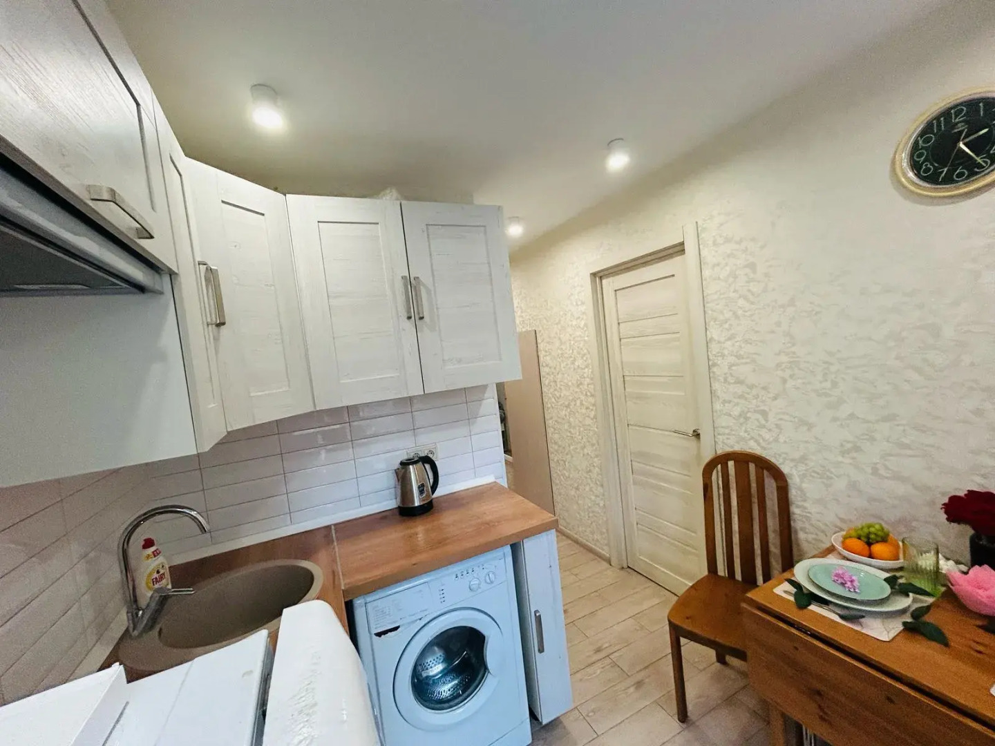 Квартира GoldApart Качалинская 9