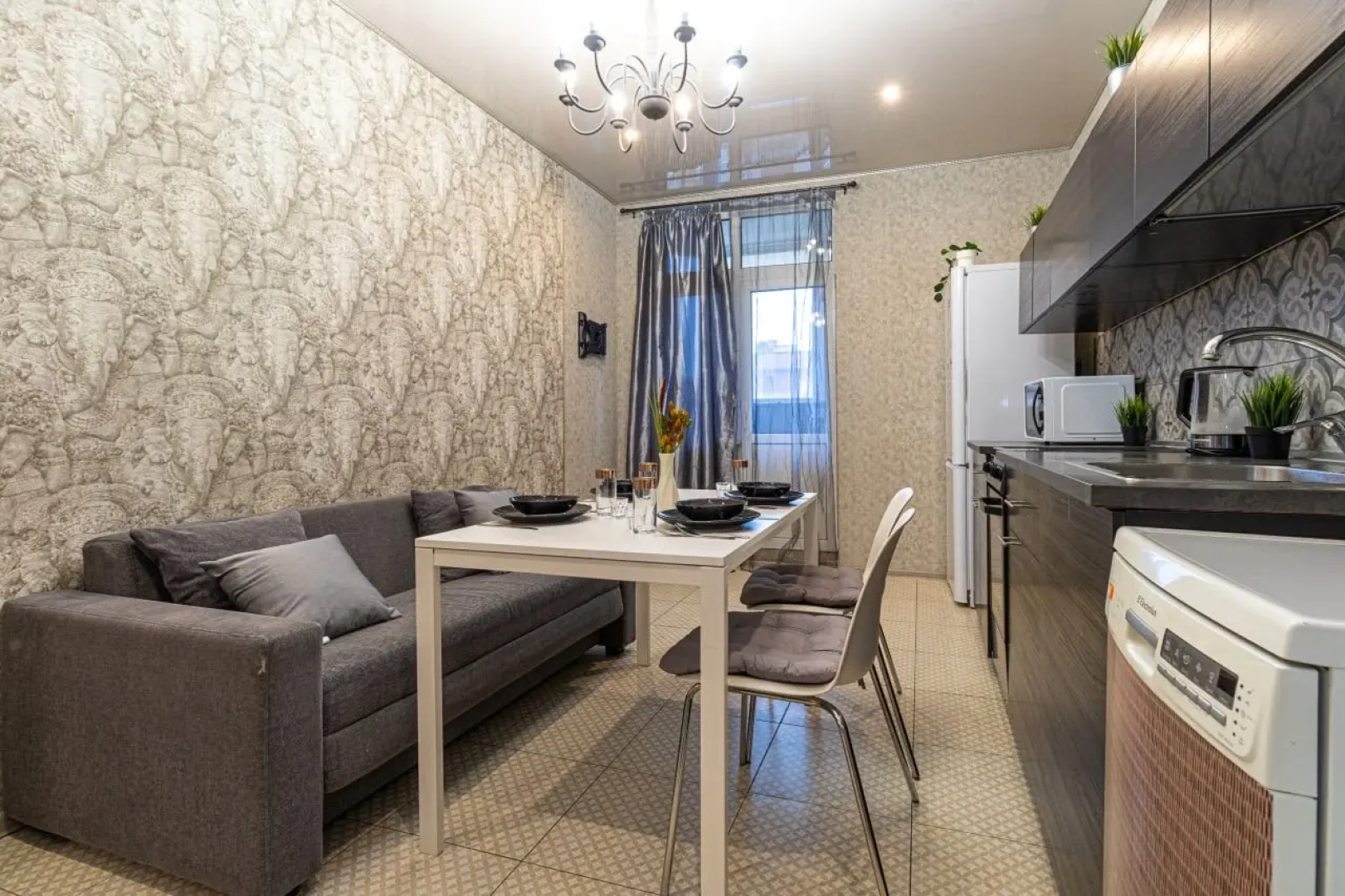 Апартаменты Уютная Квартира с Новым Ремонтом