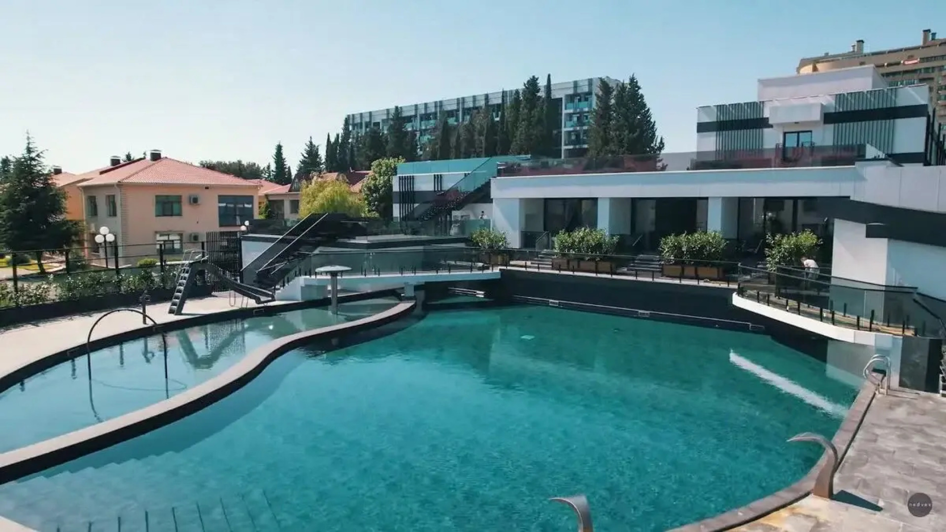 Апартаменты ул. Ленина 217 А с бассейном