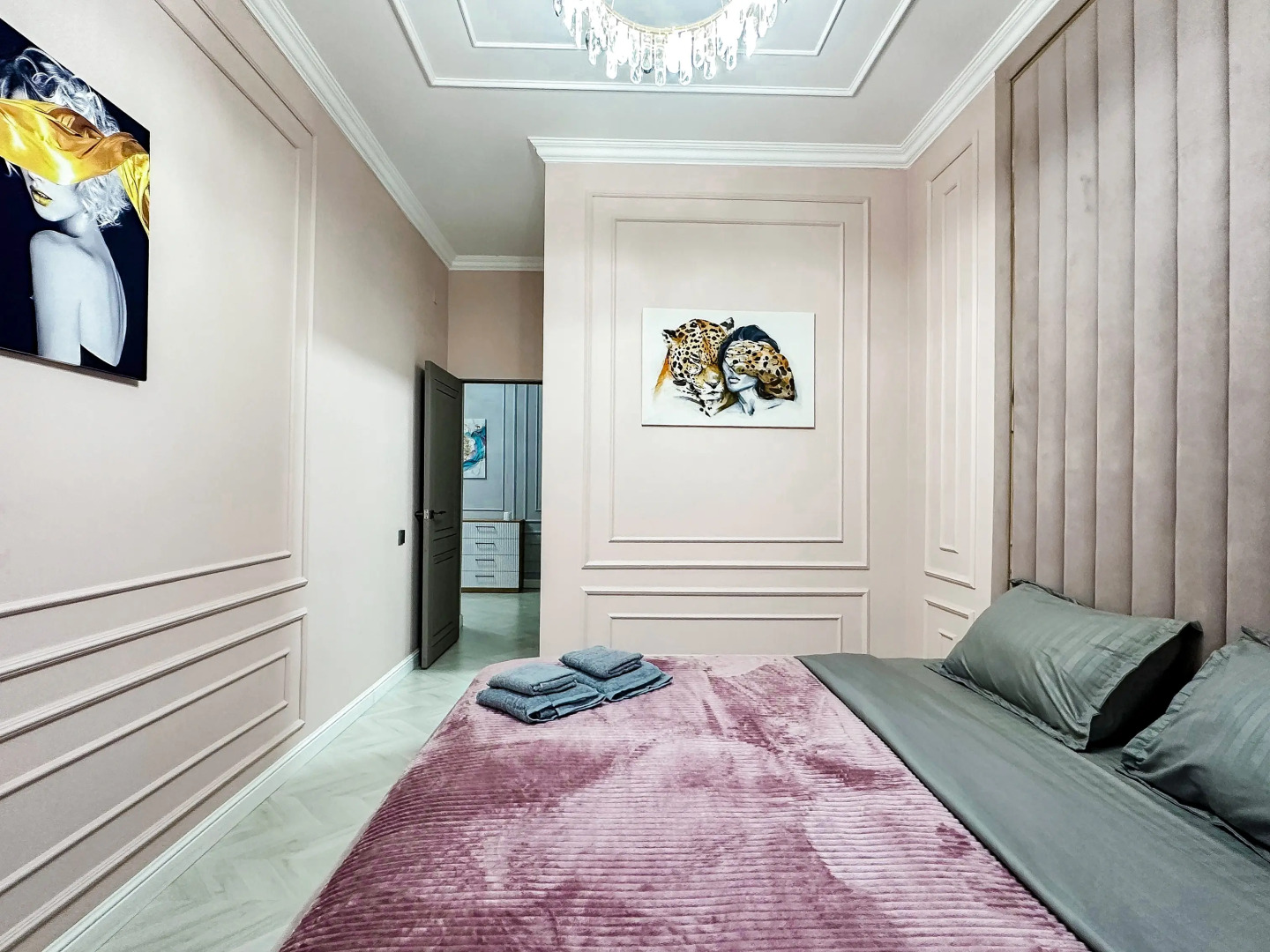 Квартира Лучшие Апартаменты Алматы Рядом ТРЦ Мега Алматы 223