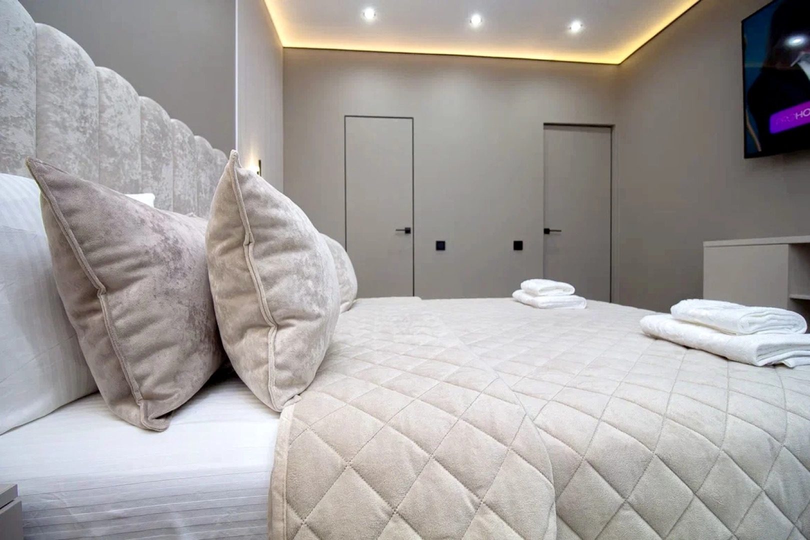 Апартаменты FSF Дизайнерские Четыре Сезона (Business)