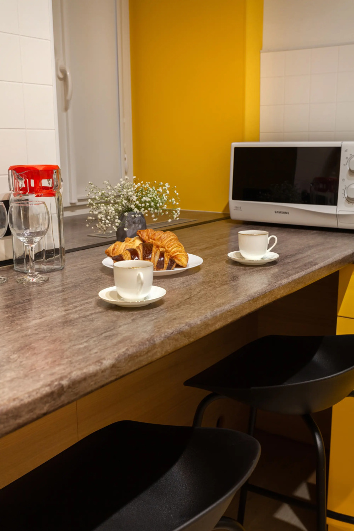 Апартаменты Happy Rooms Yellow