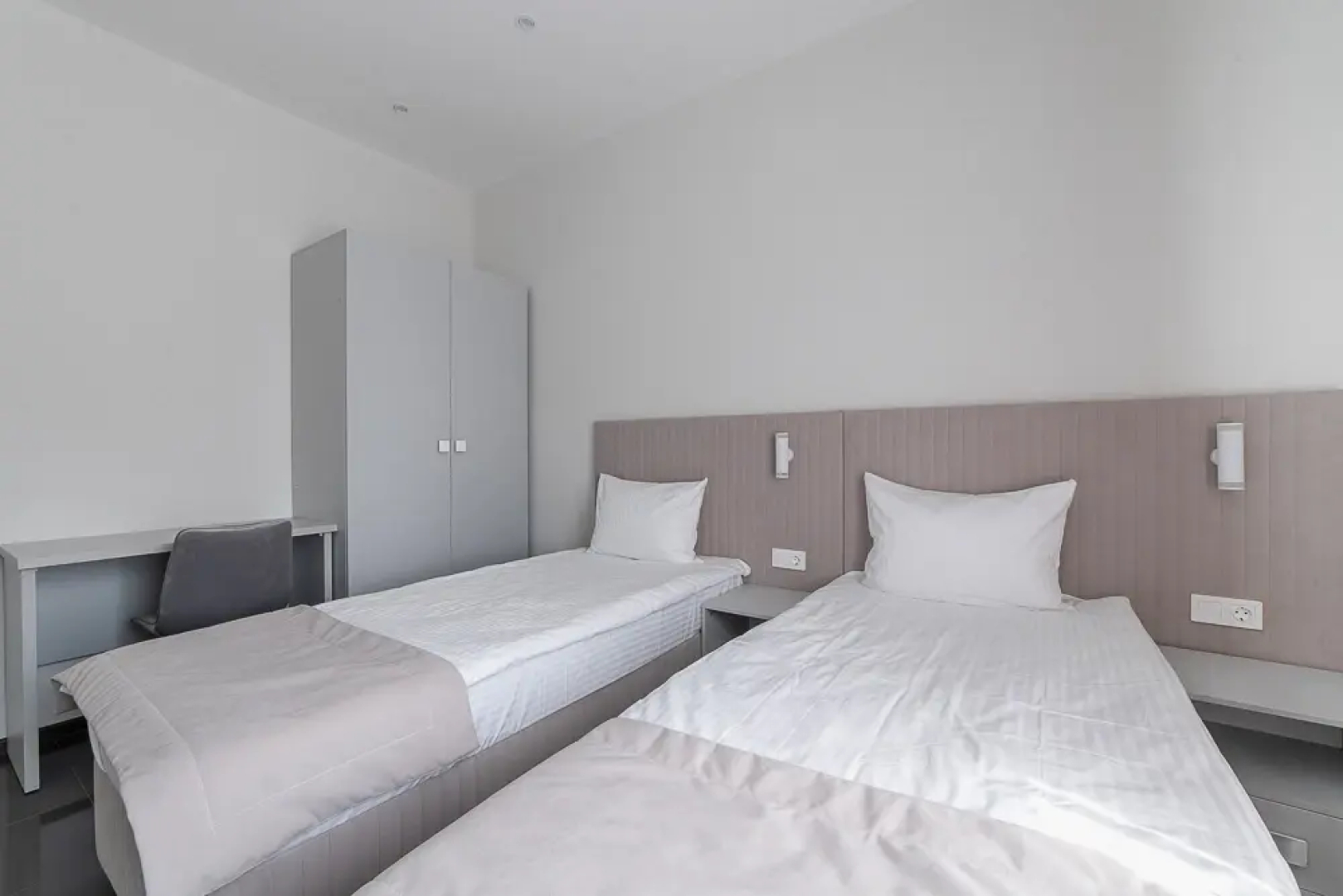 Апартаменты на Коммуны 2