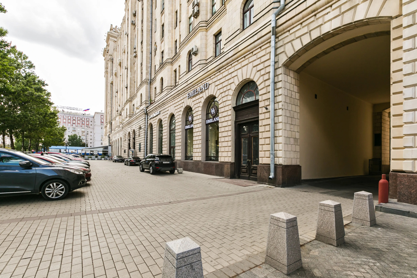 Historical tower on Kutuzovsky