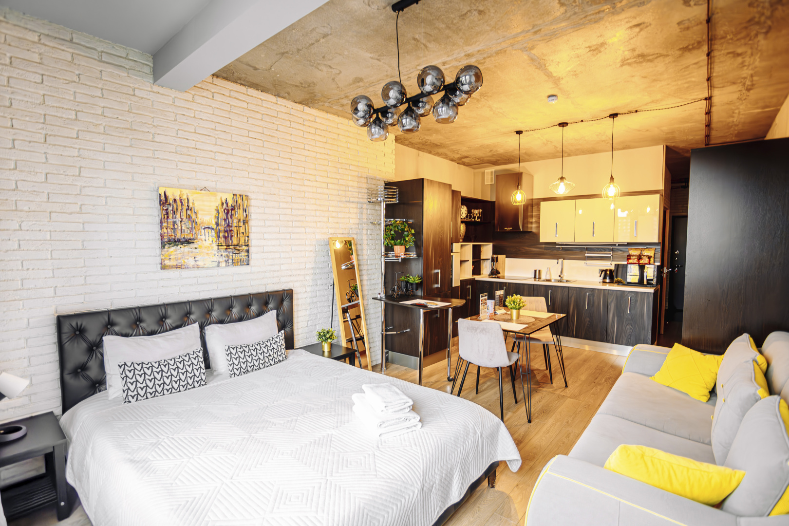 Апартаменты Lalapart London Loft просторная студия 38м в ЖК Савеловский Сити