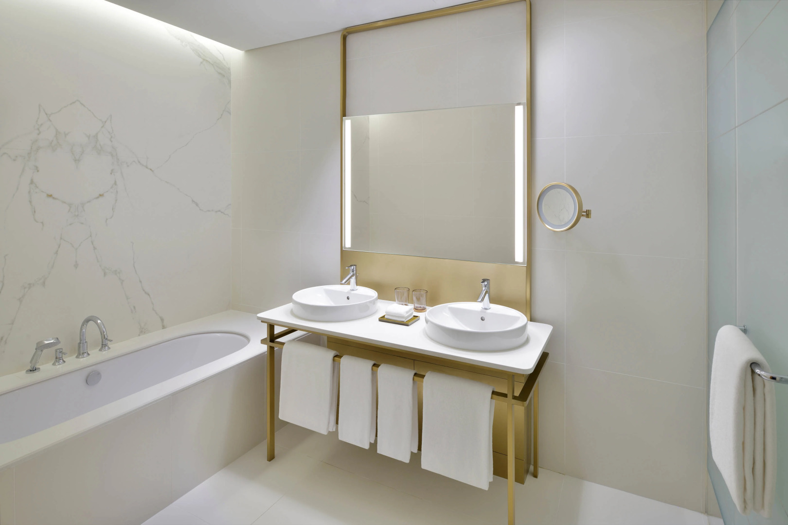 Отель Vida Creek Harbour