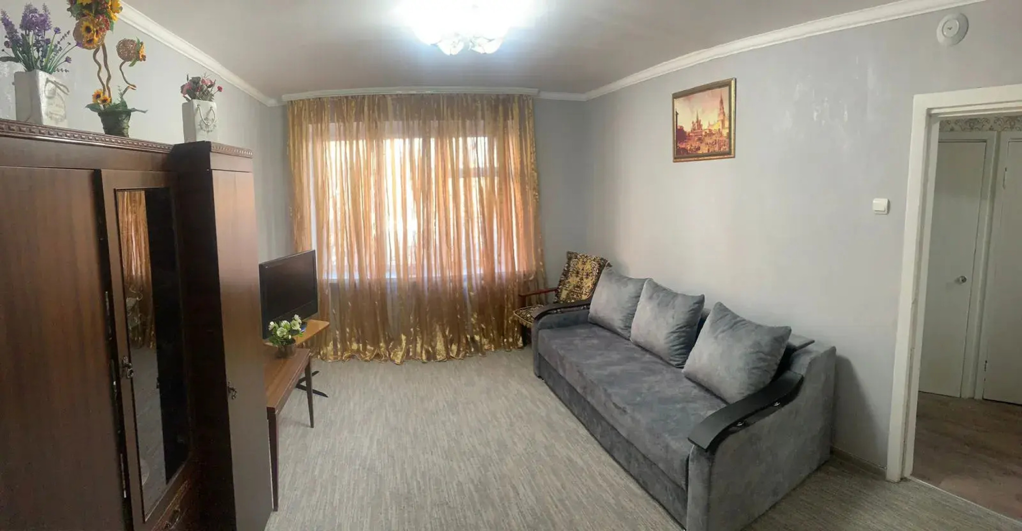 Квартира Светлая и Теплая 2-х Комнатная