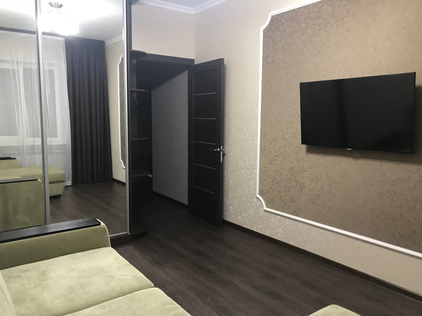 Апартаменты Парковая 8 Liberty