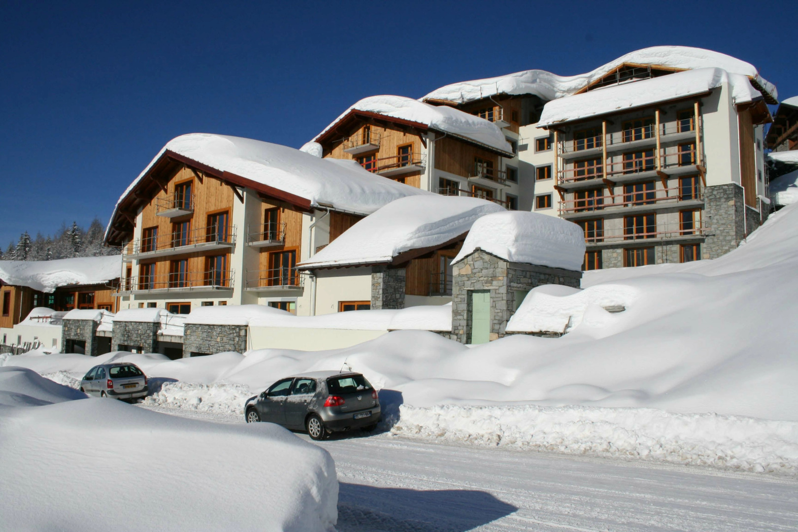 Отель ILY Hotels La Rosière