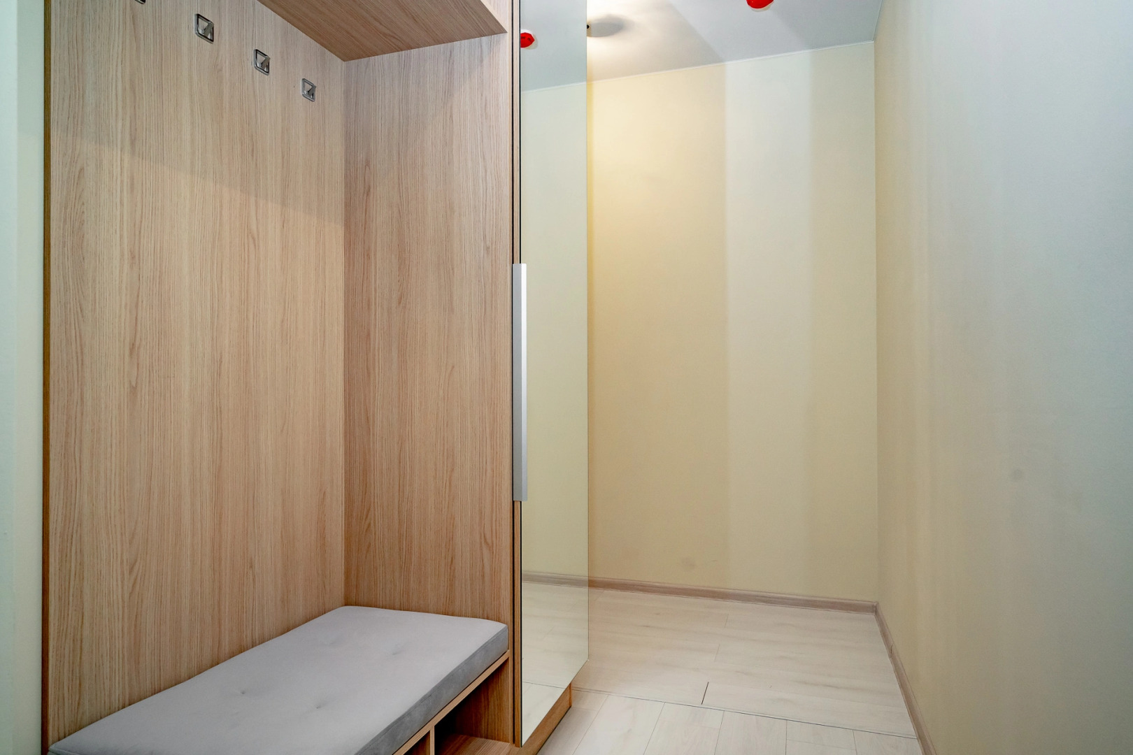 Квартира Некст 177