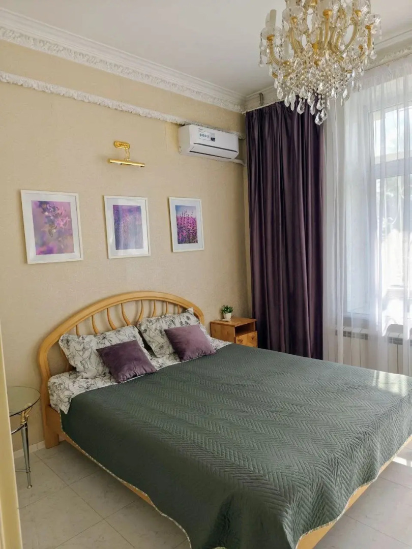 Квартира в центре Краснодара с бесплатной парковкой