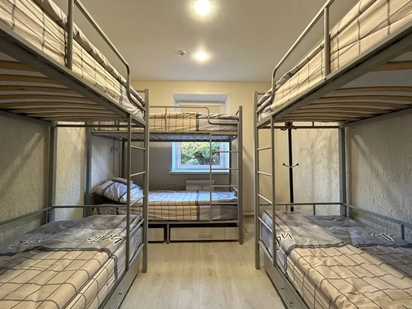 Хостел Бронь