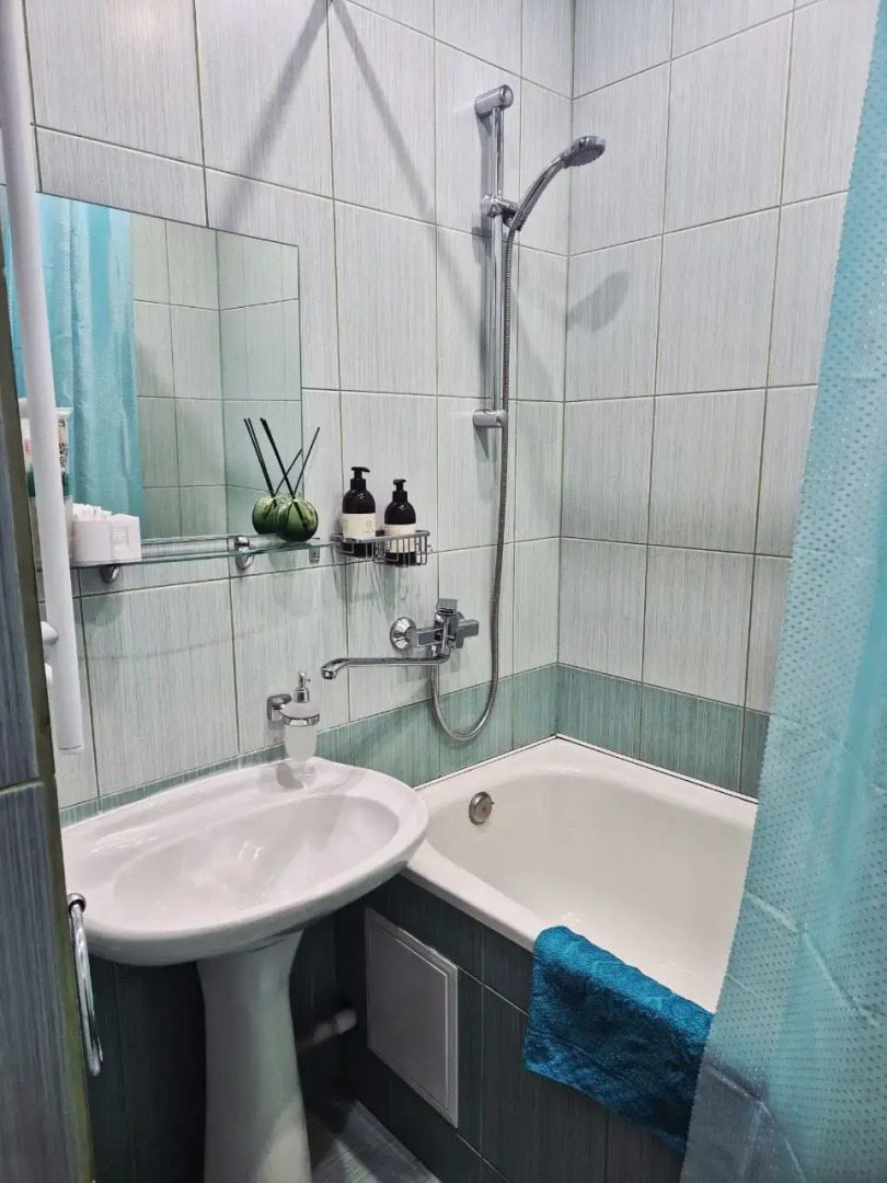 Квартира Просторная квартира с эркером в центре города-героя