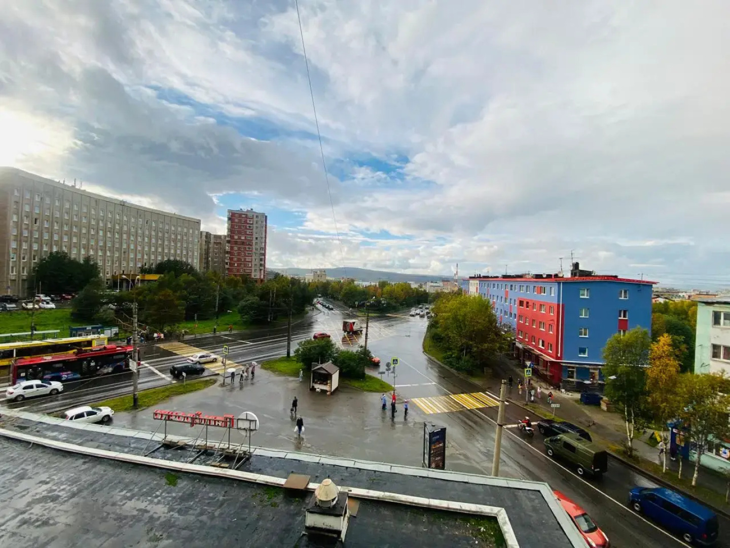 Апартаменты на Кольском 2