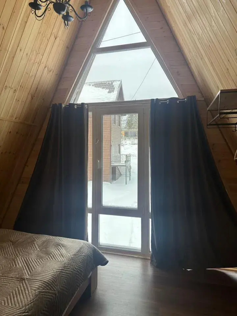 Частный дом A-frame большой