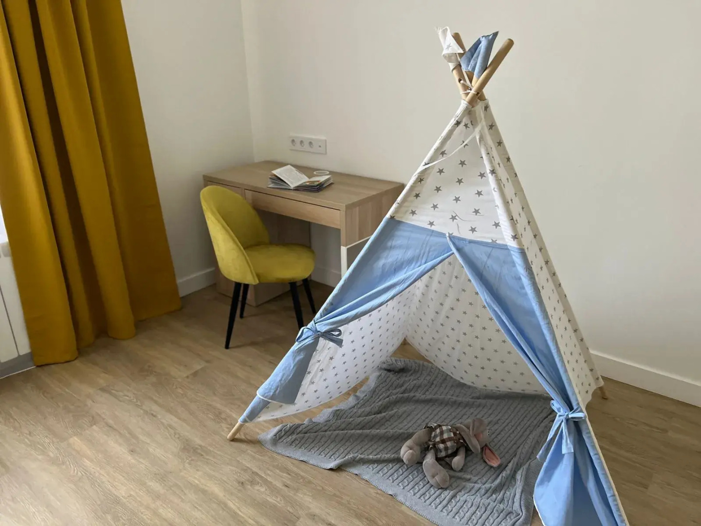 Частный дом с Камином в Сосновом Лесу