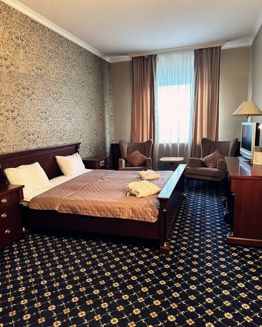 Отель Протон