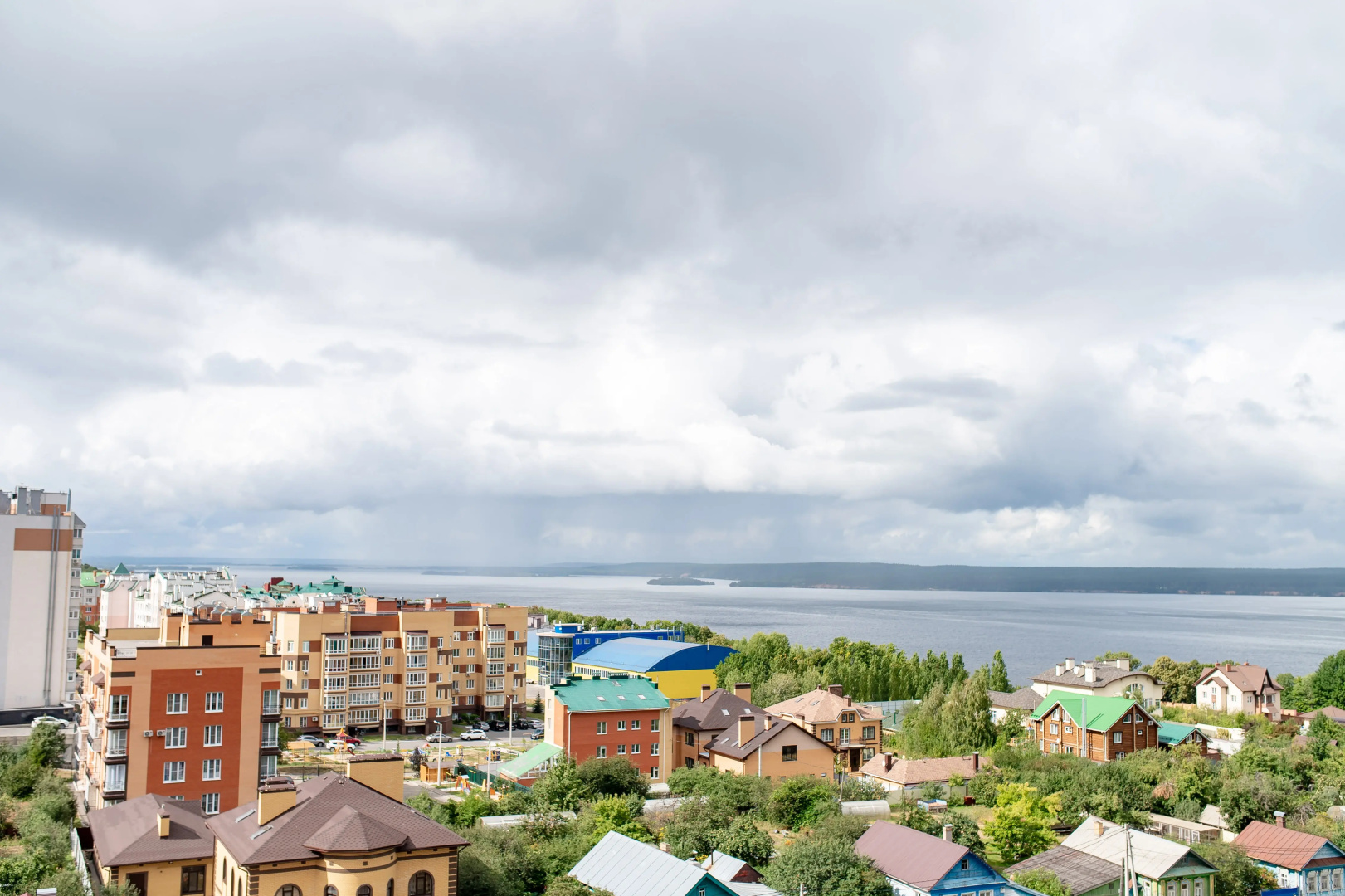 Квартира 1-к в престижном мкр. на Сельской 39/6 с красивым видом на Волгу от RentAp, 5 сп.мест