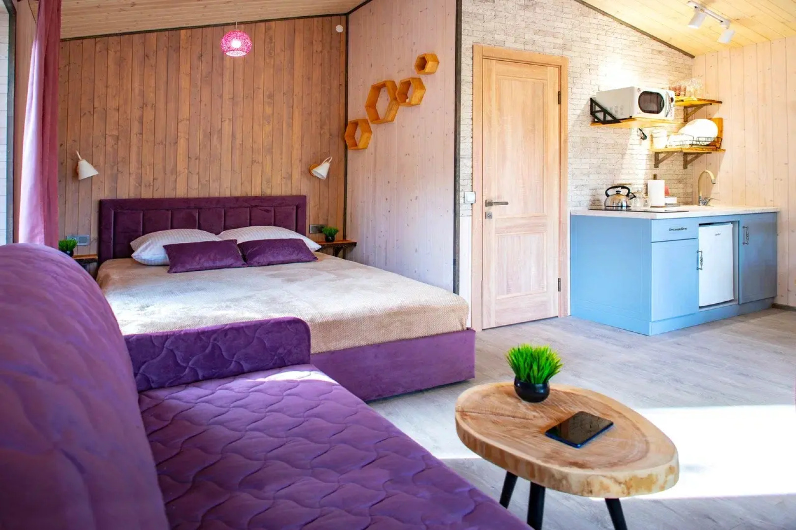 Кемпинг Эко-Парк Шмели