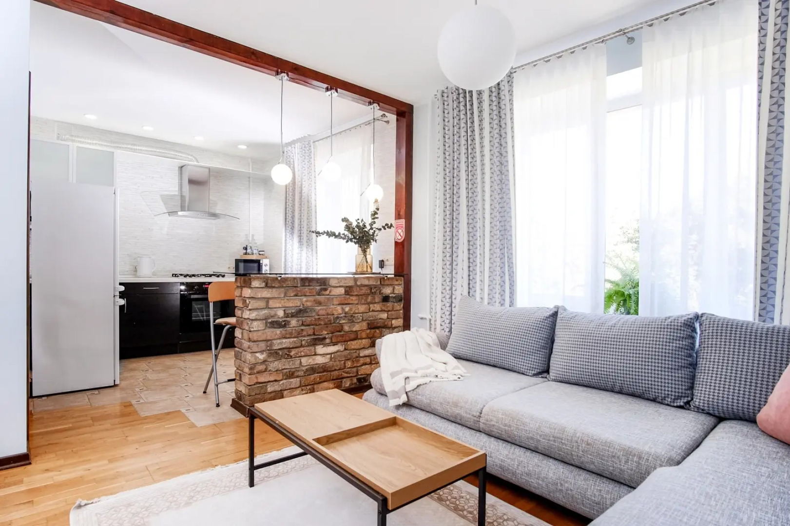 Апартаменты ЕвроУют в Тихом Районе Рядом с Центром