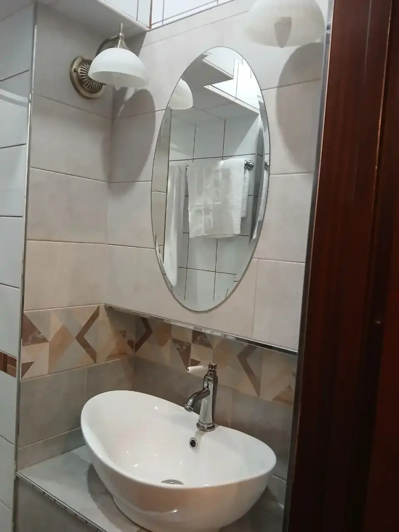 Мини-отель Счастье на Рубинштейна 5