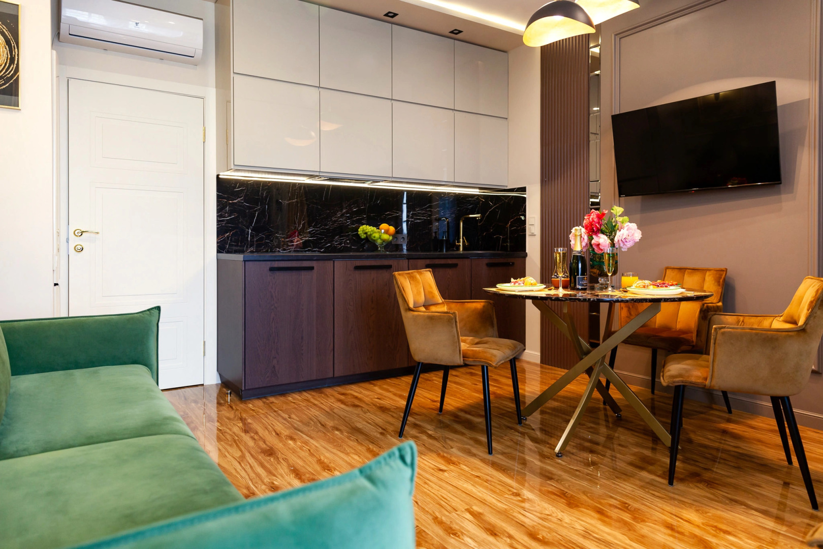 Апартаменты Royal Deluxe в ЖК Лайнер