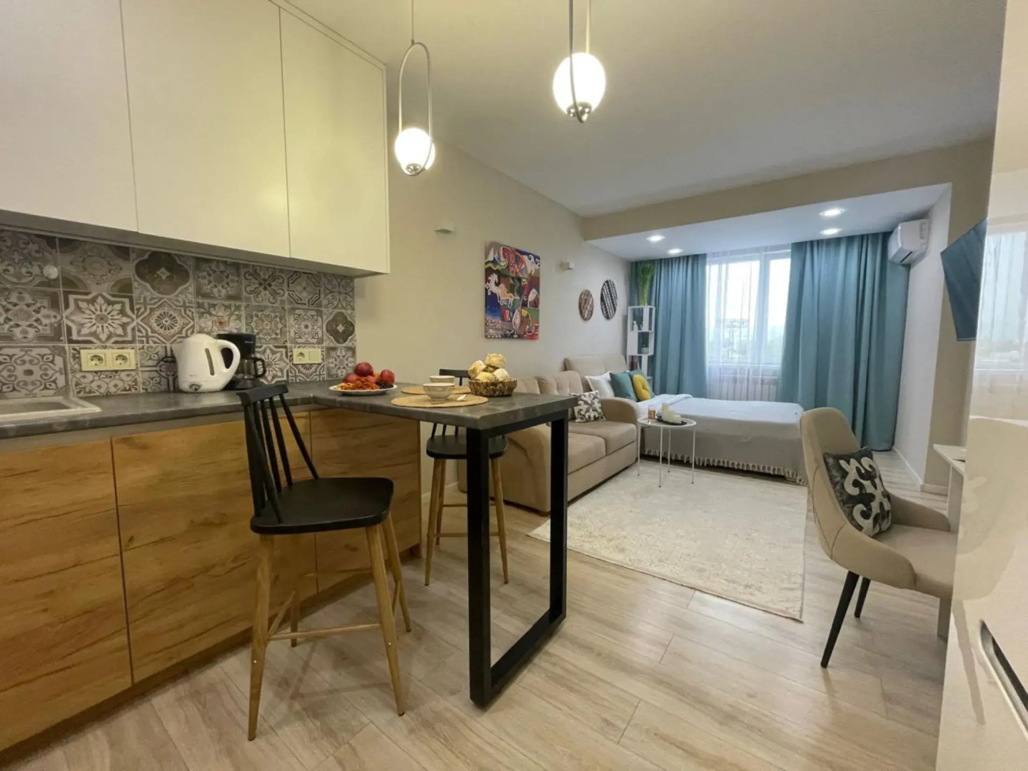 Апартаменты Этно Студия Жетысу с Прекрасным Видом на Горы