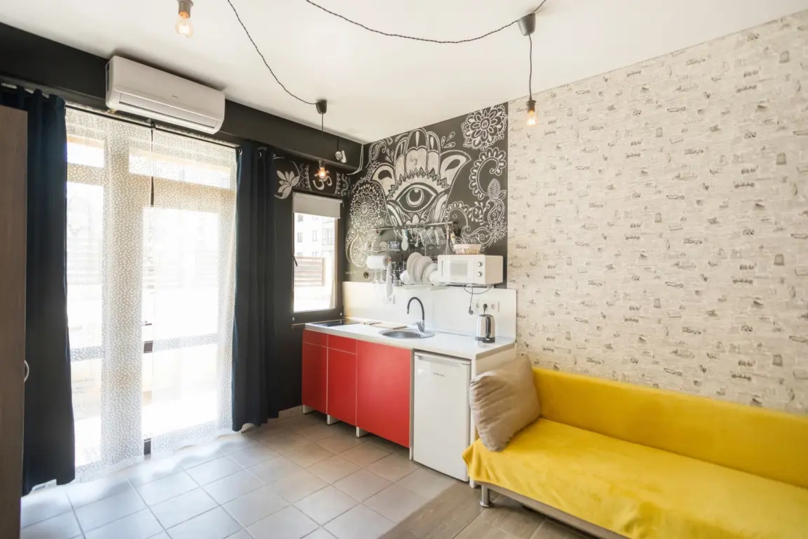 Апартаменты Ред Хаус