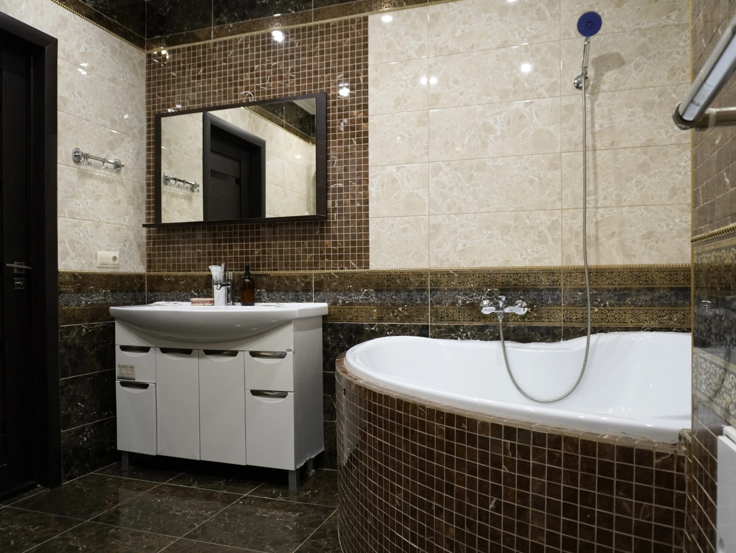 Семейные апартаменты Bliss-Малахит