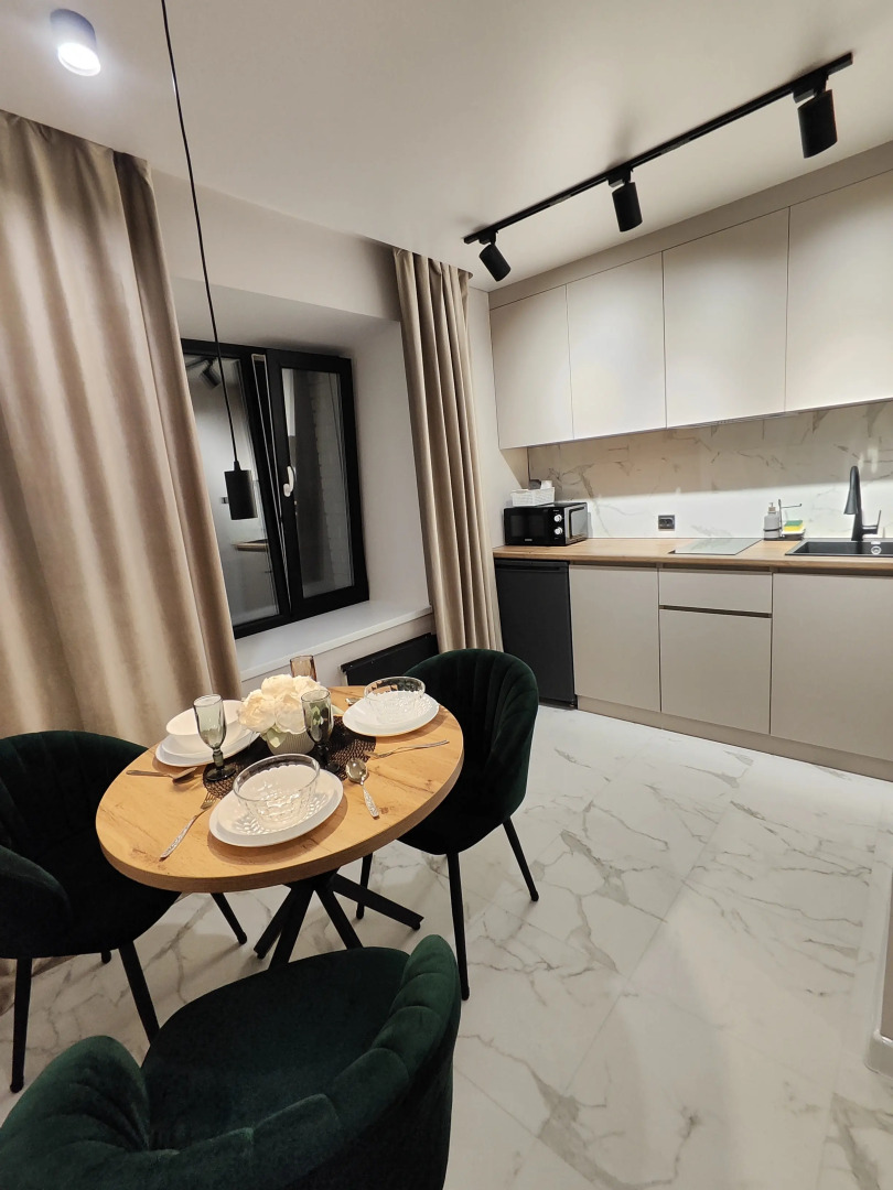 Квартира NATALI Aparts 73в.2