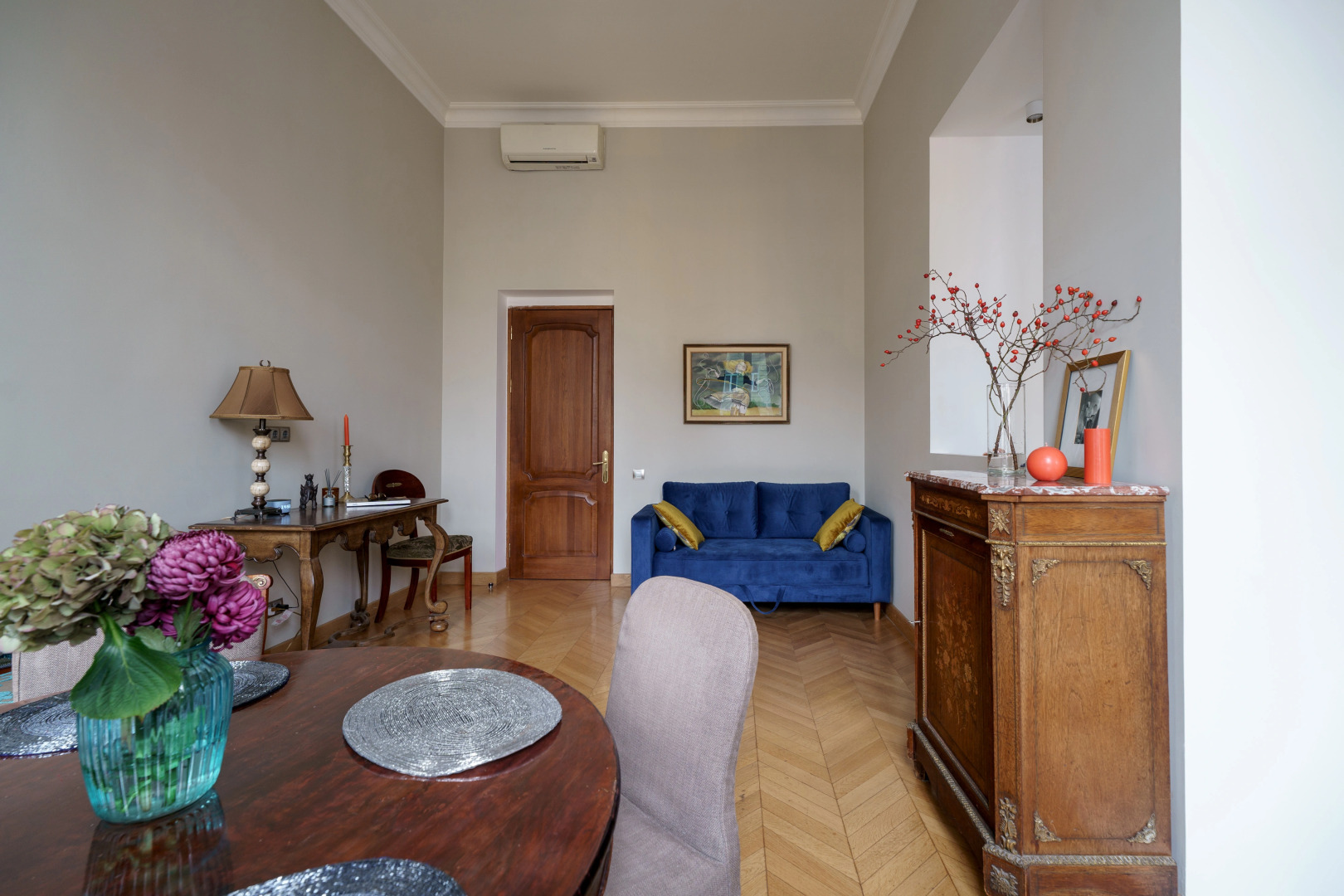 Апартаменты с видом на канал Грибоедова у Невского проспекта