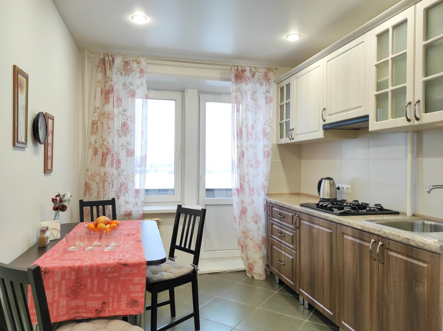 Апартаменты на берегу реки с панорамным видом Сеть ЙоХоум