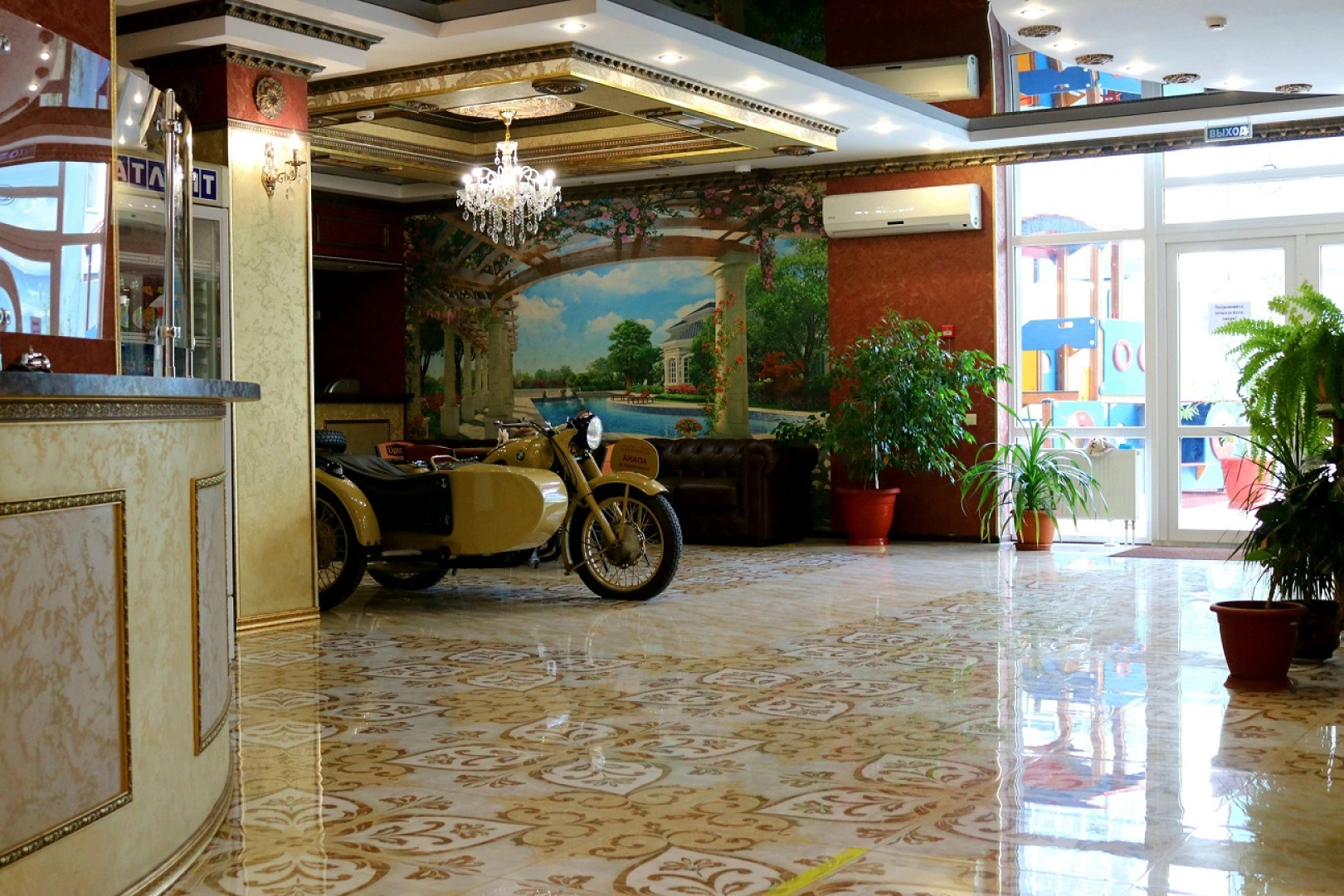 Отель Мишель