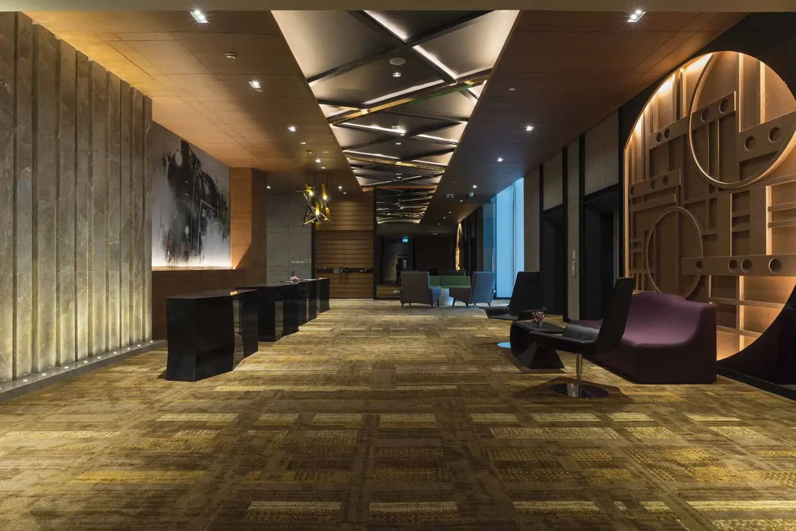 Отель Mercure Bangkok Makkasan